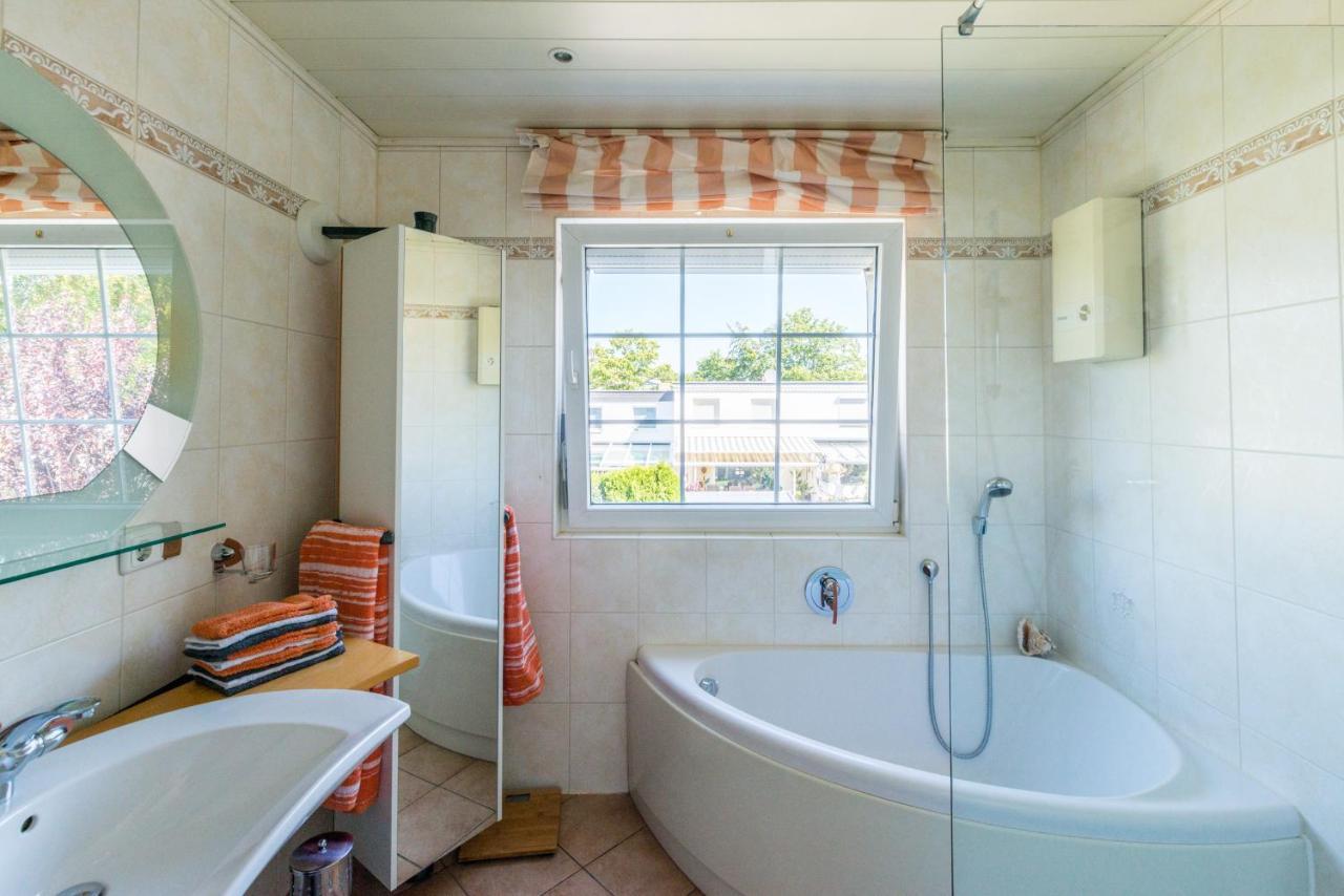 Ferienhaus In Erftstadt Am Naturpark Rheinland Und Phantasialand Nahe Koln Zewnętrze zdjęcie